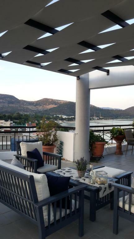 Port View Suites 2 Kavala Exterior photo